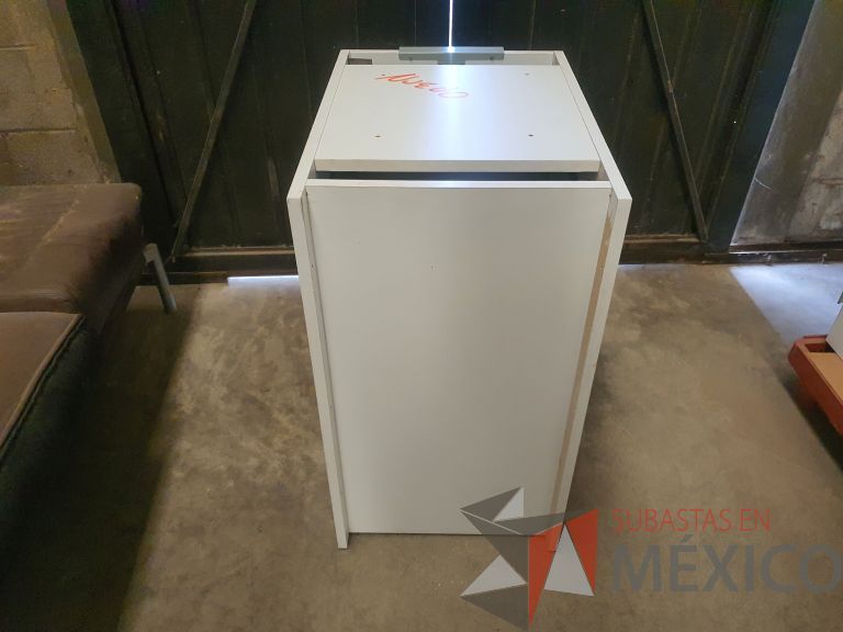 Lote 033 - 15 Archiveros de pedestal vertical de 3 cajones en color blanco con jaladera - Imagen 2