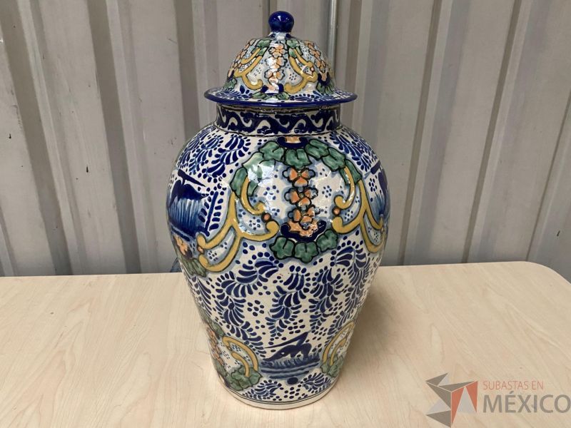 Lote 031 - 5 Jarrones Decorativos - Imagen 9