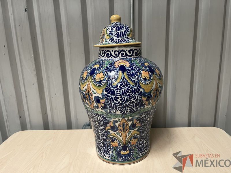 Lote 031 - 5 Jarrones Decorativos - Imagen 5