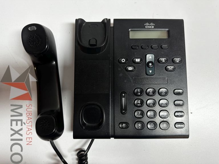 Lote 117 - 4 Teléfonos IP YEALINK y CISCO, Modelo: T48U y CP - 6921
