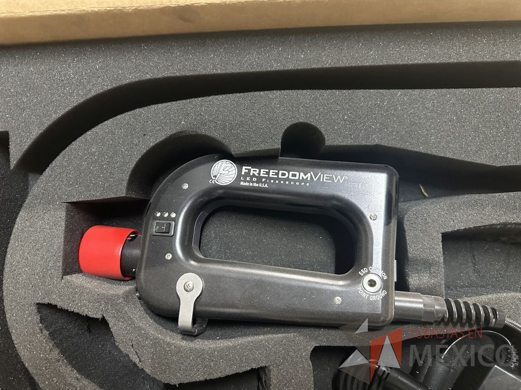 Lote 004 - Optim Freedom View LED Fiberscope; 4mm Fibra Tungsteno 85 C - Imagen 3