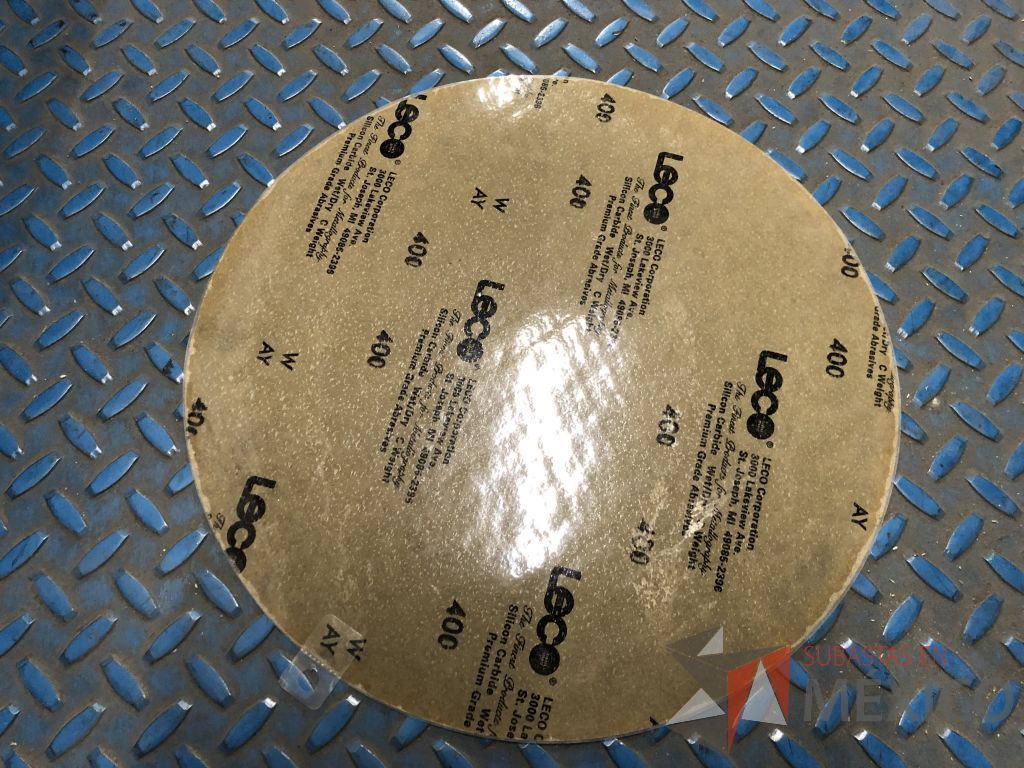 Lote 026 - LECO Silicon carbide wet/dry - 600 Discos abrasivos y 8.4 KG de Electrodos - Imagen 2