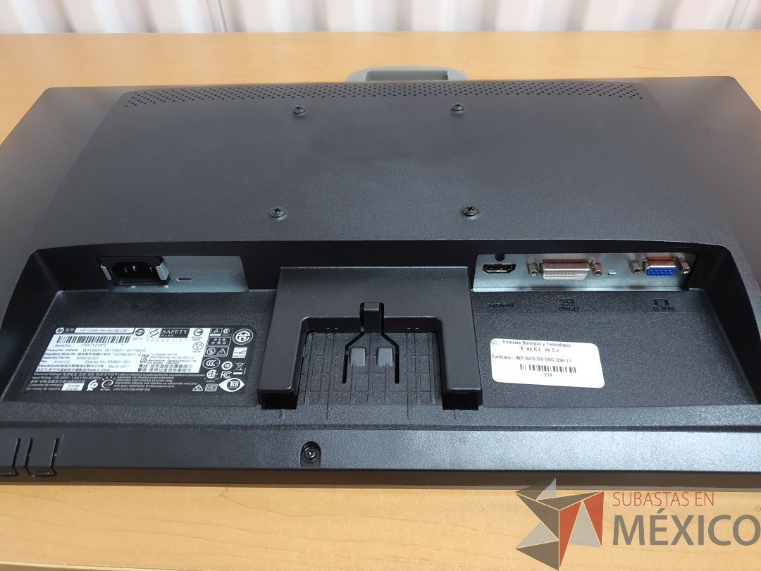 Lote 034 - Computadora HP EliteDesk 705 G3, 16 GB RAM, 500 GB Disco Duro y Monitor de 24" - Imagen 3