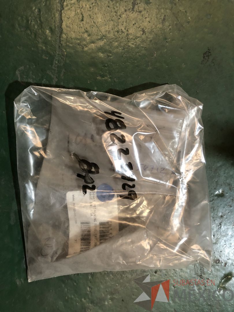 Lote 064 - 72 Llaves ALLEN - 2 Guías Jalacable - 6 Juegos de Machuelo - 4 Punzones - 3 Termómetros - Imagen 17