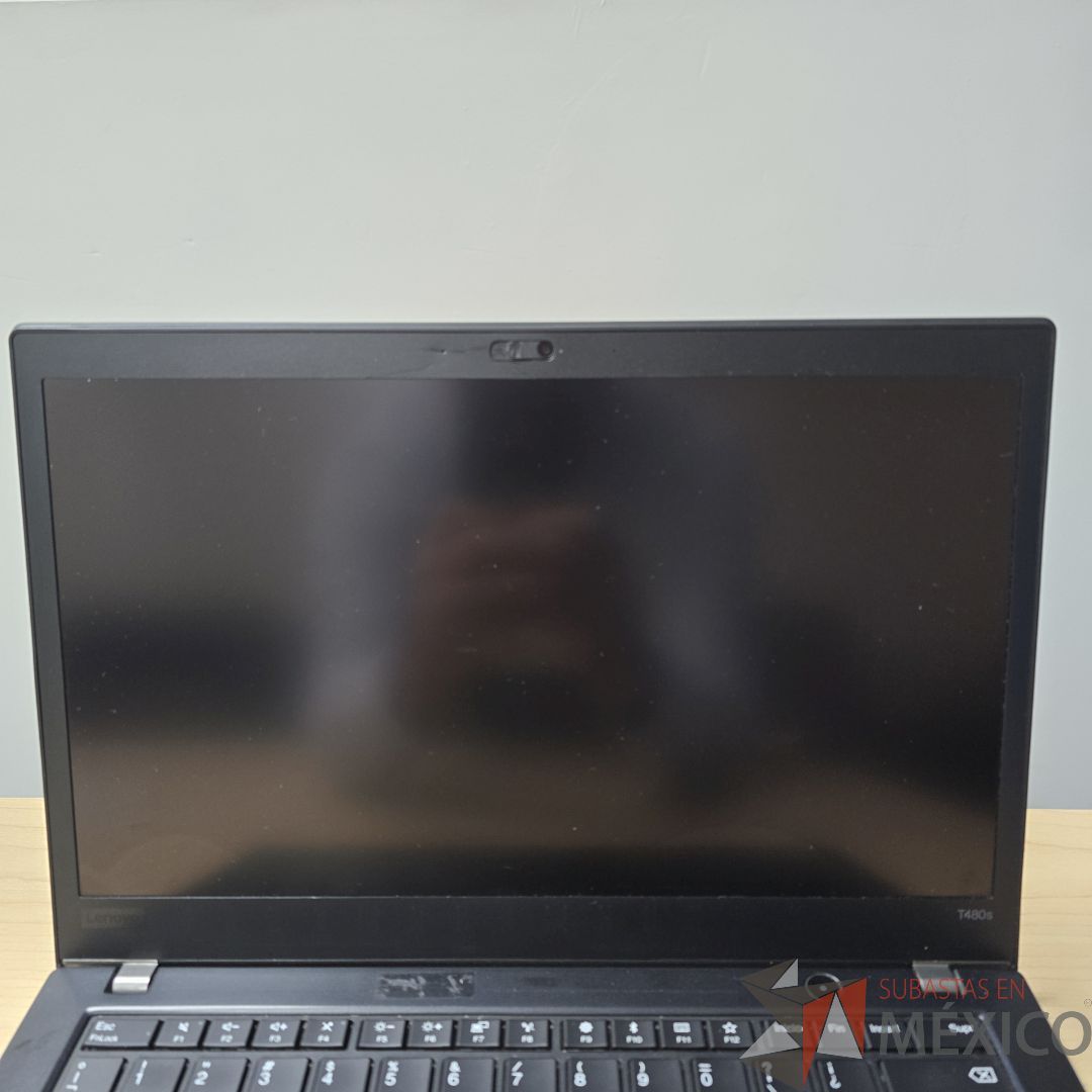 Lote 160 - Laptop Lenovo ThinkPad T480s - Imagen 4