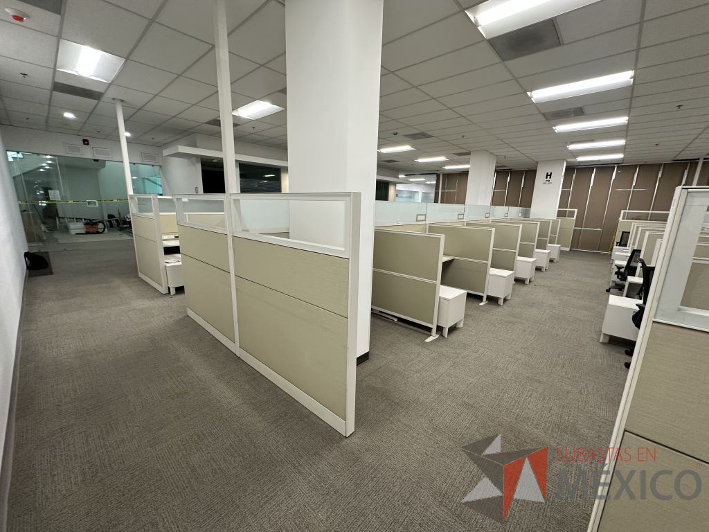 Lote 010 - Estación de trabajo Teknion para 11 personas - Imagen 12