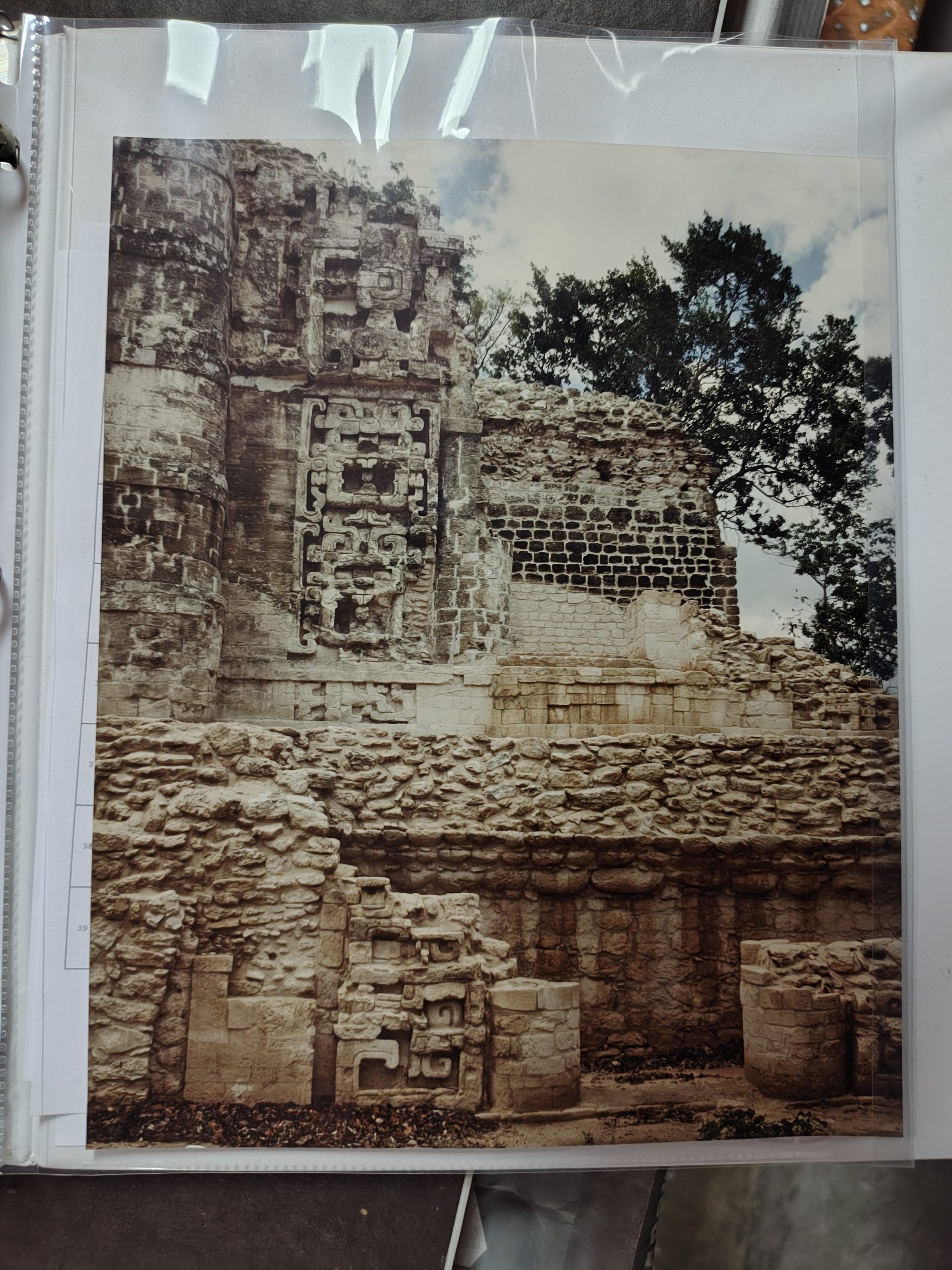 Lote 040 - Armando Salas Portugal (Monterrey; 1916 - Ciudad de México; 1995) - Sin título - Impresión C-Print sobre papel fotográfico Kodak profesional